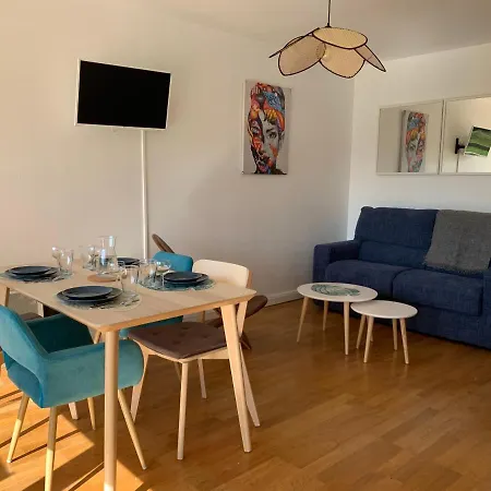 Trouville, Appartement Renove Avec Grande Terrasse Au Calme Exterior photo